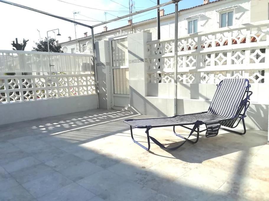 Apto Con Terraza Y 2 Dormitorios. 600 Megas Wifi. ซานตาโปลา ภายนอก รูปภาพ